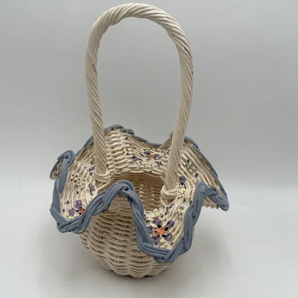 Vintage Wicker White Hand Painted Ruffle Edge Basket Cottagecore Floral 14